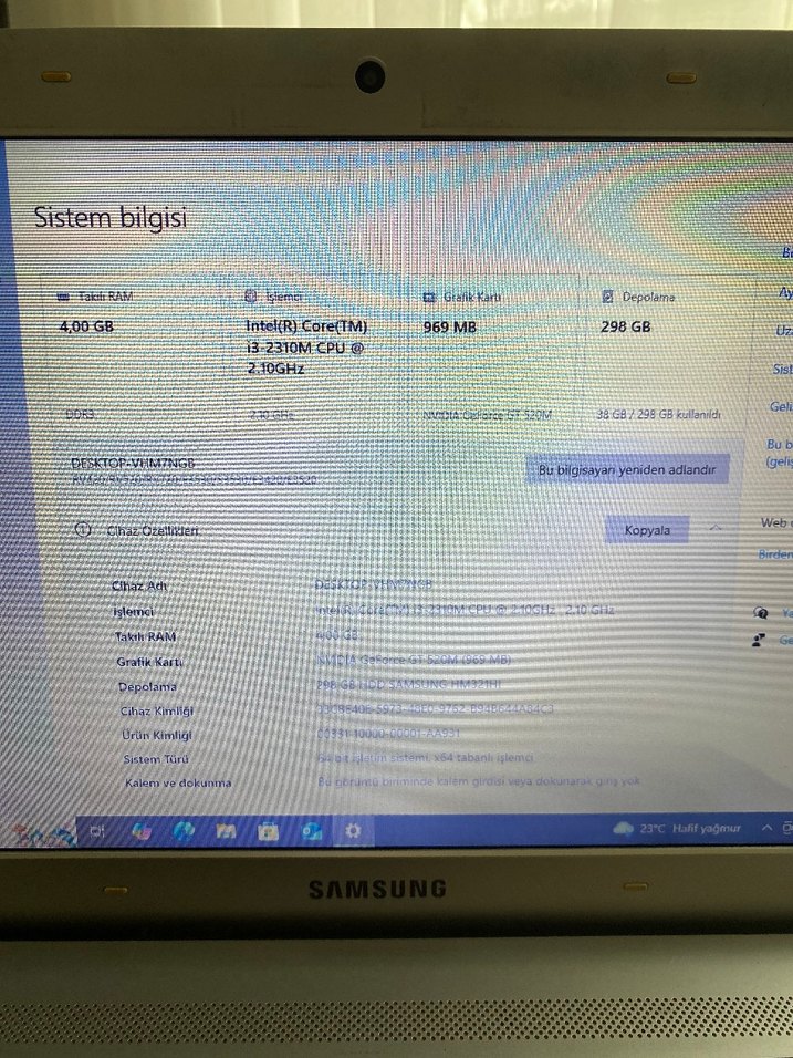 Samsung RV520 Laptop - Görsel 3