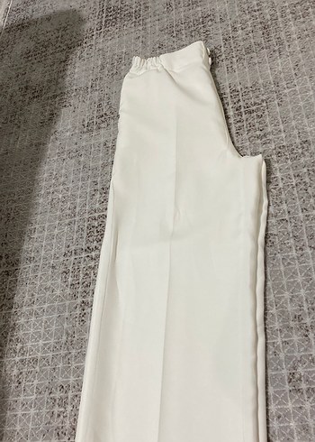 Ekru bol paça pantolon