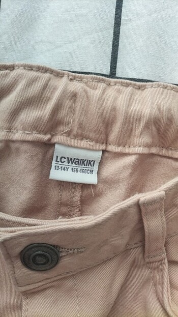 LC Waikiki Okul pantolonu