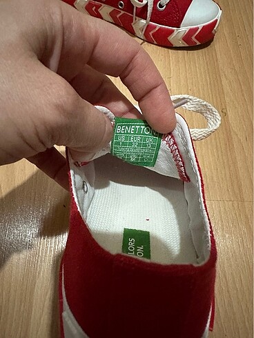 Benetton Benetton converse modeli 32 numara
