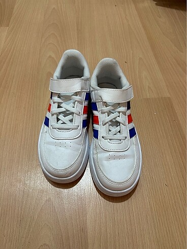 33 Beden Adidas spor ayakkabı