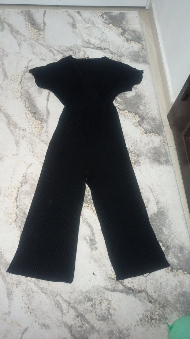 Siyah Kadın V Yaka Pilili Tulum - Görsel 4