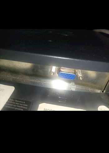  Beden Philips I90SW 75Hz Monitör VGA Portlu Temiz