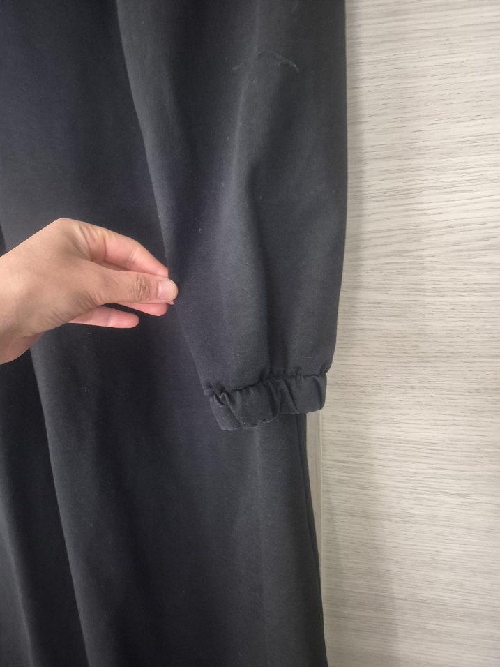 Düğmeli Siyah Uzun Kadın Kap - Görsel 3