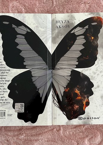 Beyza Aksoy- Kelebeği Öldürmek ve Kül Kelebek
Karton Kapak - Görsel 3