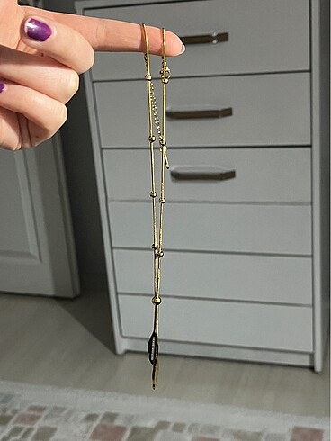 Diğer Altın Renkli Yaprak Detaylı Ayarlanabilir Kolye