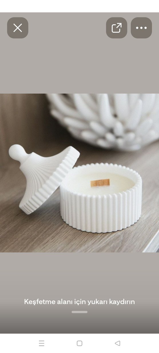 Beyaz Kabartmalı Kapaklı Mum - Görsel 2