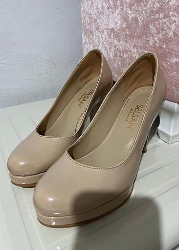 Bej Parlak Platform Topuklu Stiletto - Görsel 4