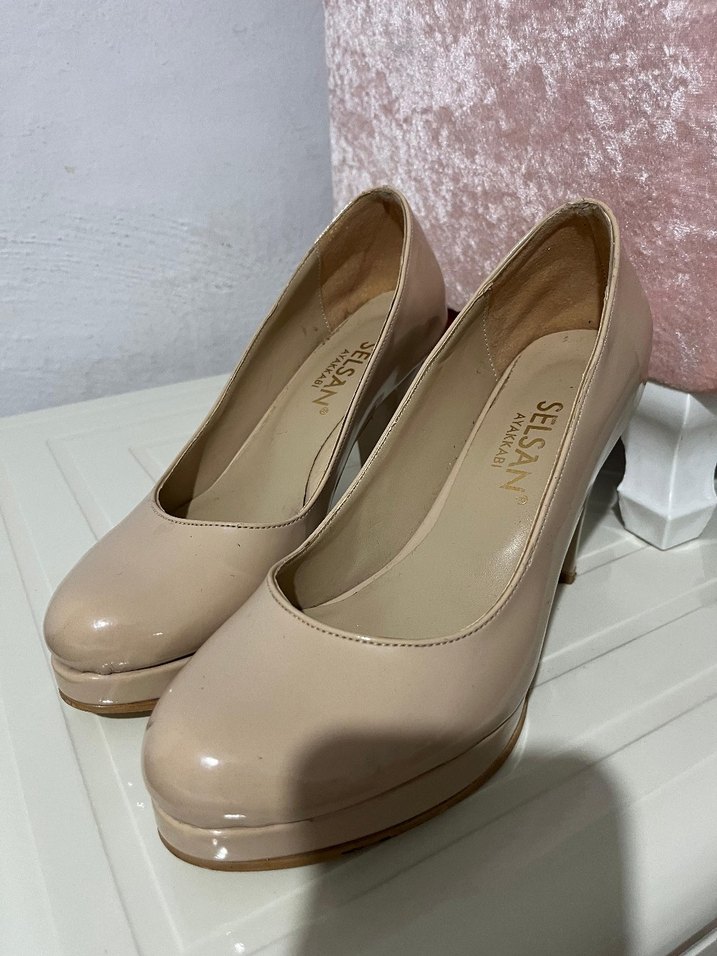 Bej Parlak Platform Topuklu Stiletto - Görsel 4