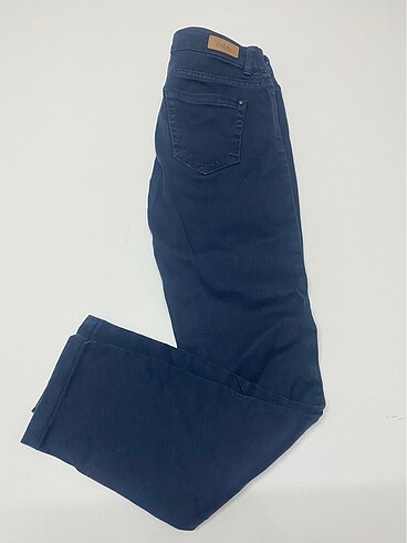 34 Beden lacivert Renk Zara pantolon