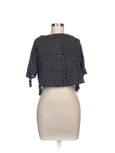 Bershka Bluz %70 İndirimli.