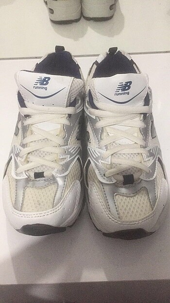 new balance spor ayakkabı