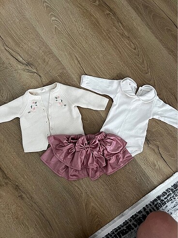 Kız bebek üçlü takım