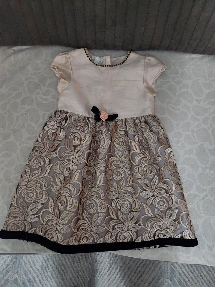 Kız Çocuk Dantel İşlemeli Elbise - Görsel 4