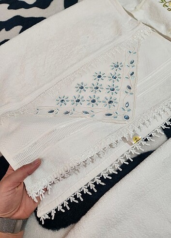 İşlemeli havlu - Görsel 4