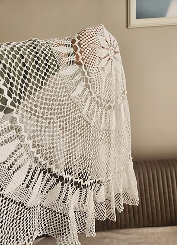 Fiskos masa örtüsü dantelli - Görsel 4