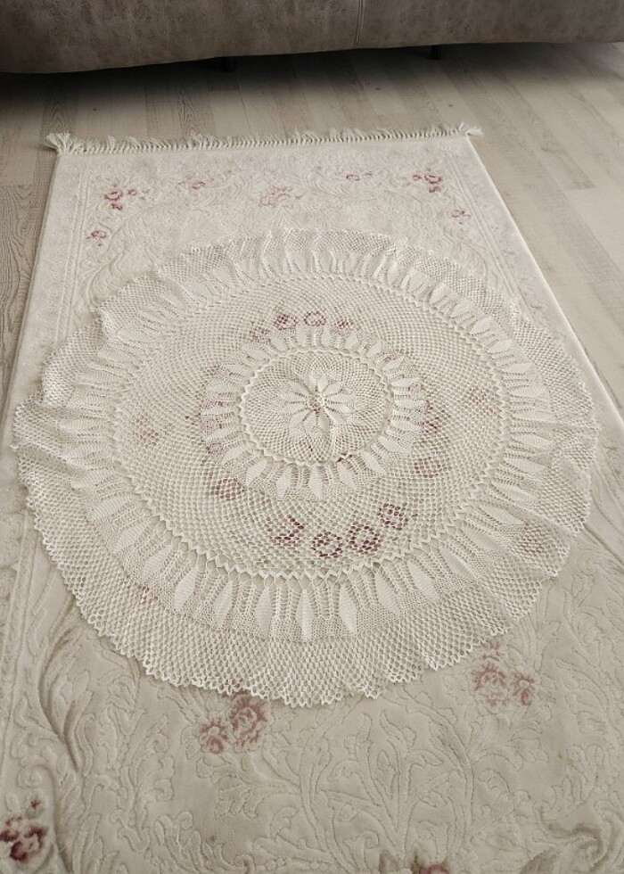 Fiskos masa örtüsü dantelli - Görsel 2
