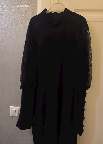 Siyah Uzun Kollu Gotik Uzun Elbise - Görsel 2