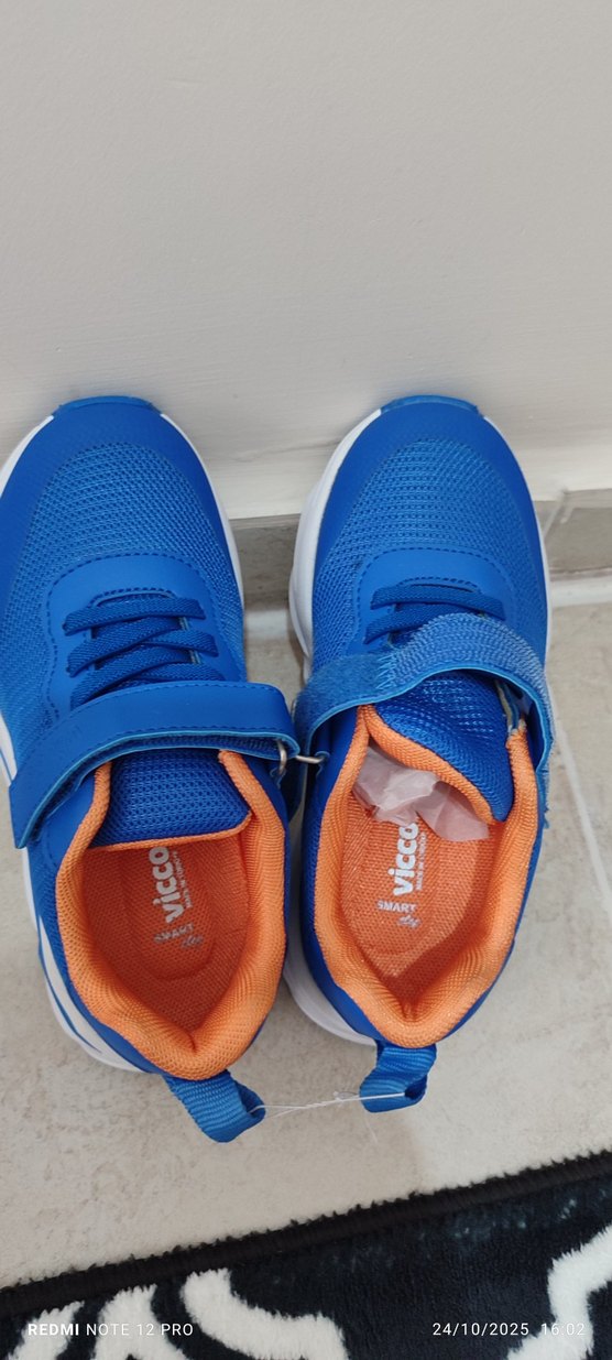 Mavi Işıklı Erkek Çocuk Spor Ayakkabı - Görsel 3