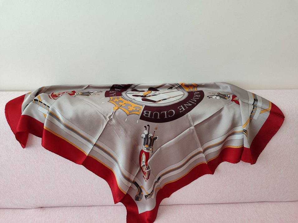 Çok Renkli Baskılı Klasik  ipek eşarp - Görsel 3