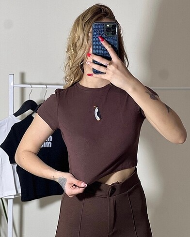 Diğer Penguen nakışlı crop
