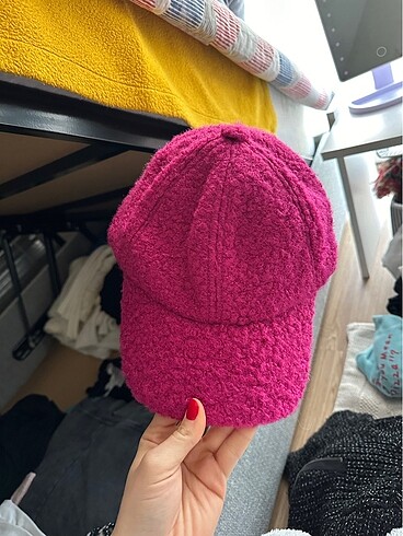 Pembe şapka