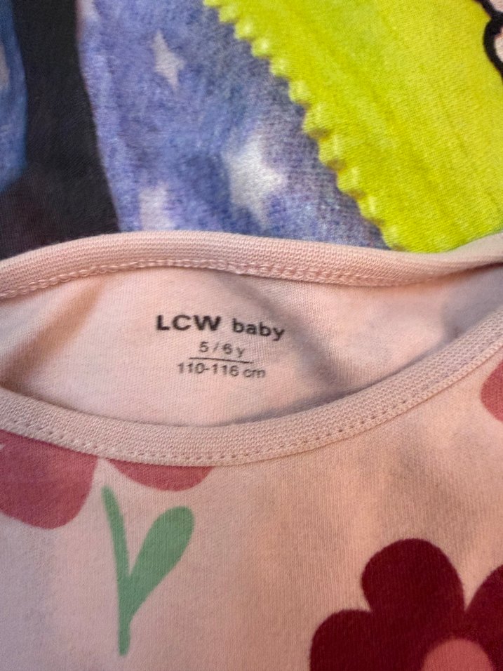 Uzun Kollu Çiçek Desenli Bebek Kız Tulumu - Görsel 2