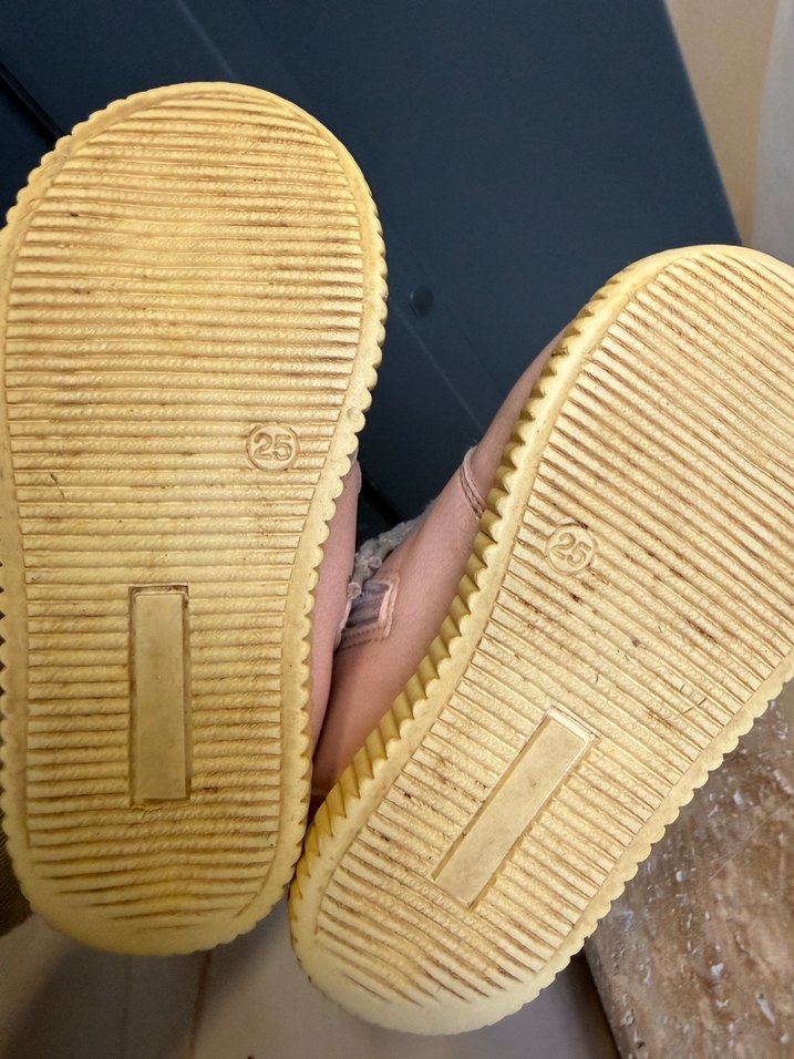 Kız Çocuk Pembe Kürklü Lastik Bot - Görsel 5