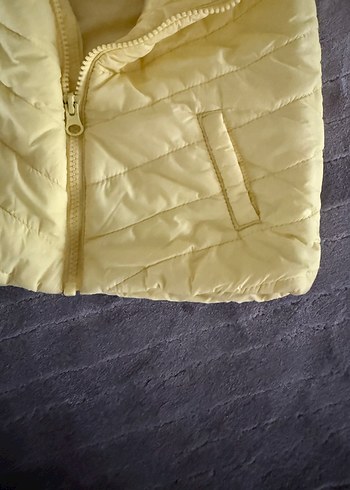 Sarı Kapüşonlu Kız Yeleği Fermuarlı - Görsel 4