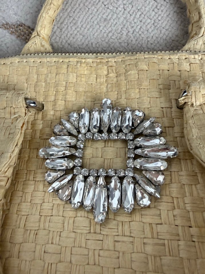 Zincir Detaylı Bej Nakışlı Bohem Çanta - Görsel 3