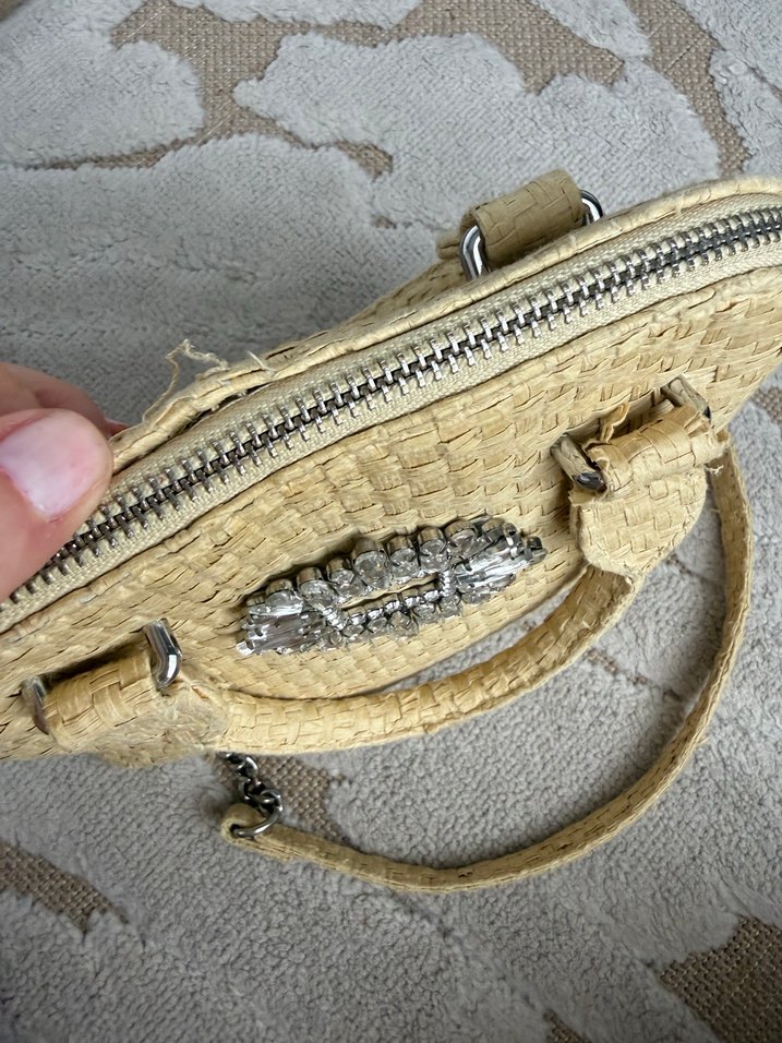 Zincir Detaylı Bej Nakışlı Bohem Çanta - Görsel 5