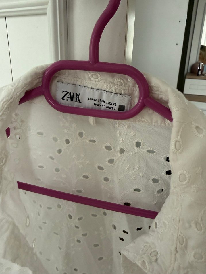 Beyaz Nakışlı Mini Pamuklu Gömlek - Görsel 2