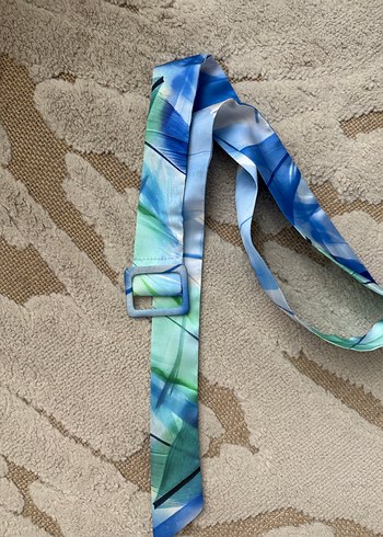 Mavi V Yaka Bağlamalı Kadın Gömlek - Görsel 5