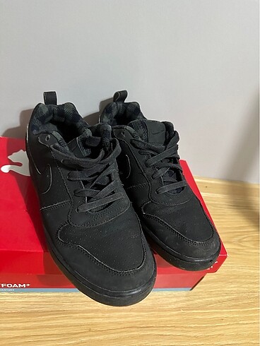 Nike spor ayakkabı - Görsel 2