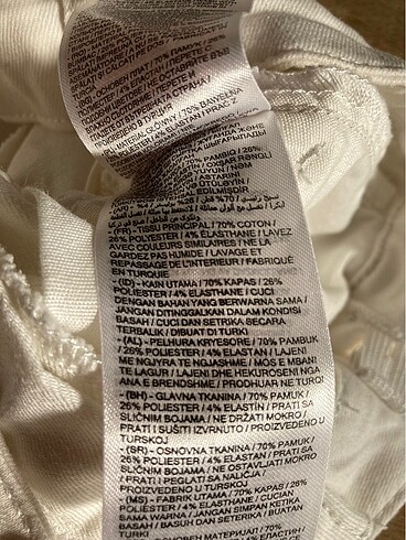 6 Yaş Beden LCW 5-6 yaş beyaz pantalon