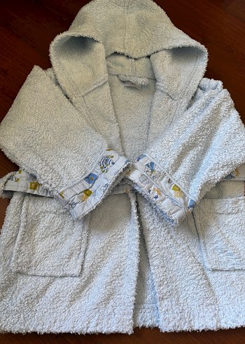 Kapüşonlu Baskılı Erkek Çocuk Bornozu - Görsel 2