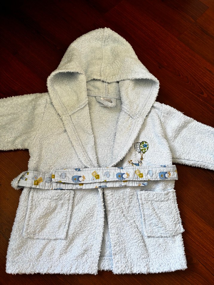 Kapüşonlu Baskılı Erkek Çocuk Bornozu - Görsel 3