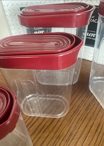  Beden Karaca Bordo Kapaklı Plastik Saklama Kabı Seti
