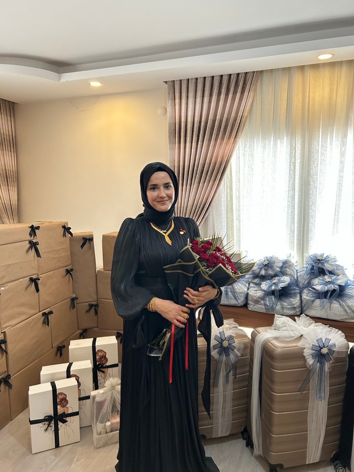 Uzun Siyah Kadın Abiye Elbise - Görsel 3