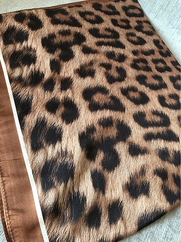 Leopar desen soft şal