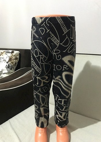 Sokak Stili Siyah Baskılı Kız Tayt - Görsel 2