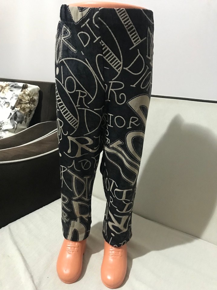 Sokak Stili Siyah Baskılı Kız Tayt - Görsel 3