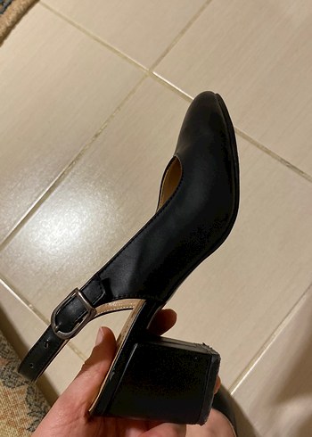 Kadın Siyah Stiletto Topuklu Ayakkabı - Görsel 4