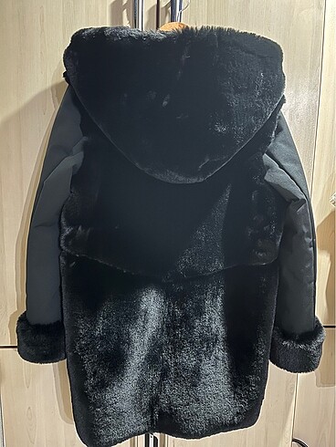 Moda İlgi siyah kürklü kaban - Görsel 4