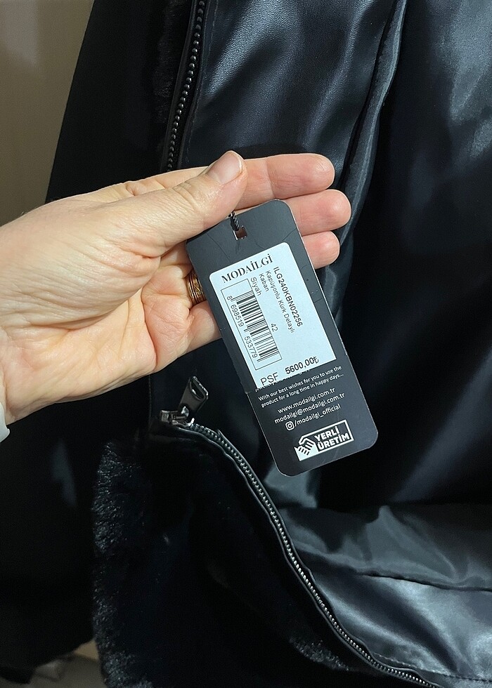 Moda İlgi siyah kürklü kaban - Görsel 3