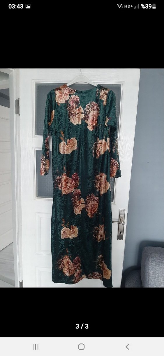 Yeşil Çiçekli Uzun Kollu kadife elbise - Görsel 3
