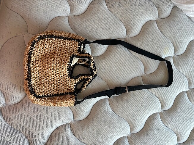 Stradivarius Stradivarius hasır çanta