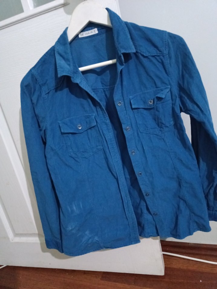 Düğmeli Mavi Denim Kadın Gömlek - Görsel 2