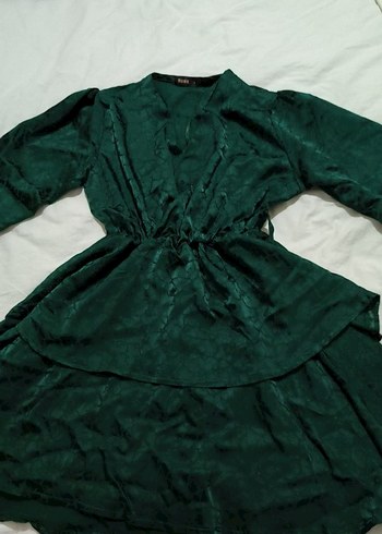 Yeşil V Yakalı Midi Kadın Elbise - Görsel 5