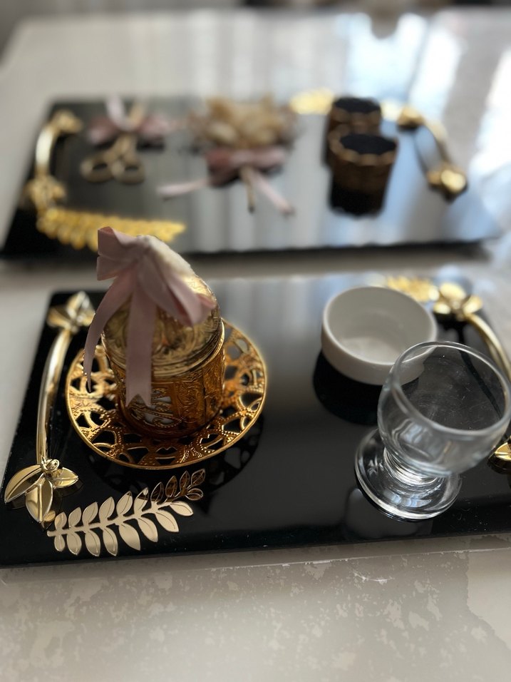 Altın Detaylı Nişan-Söz Tepsisi Damat Fincanı - Görsel 2